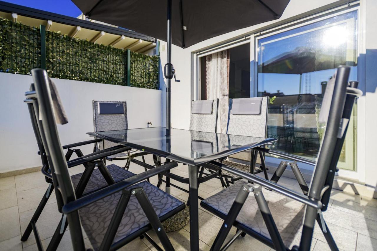 Holiday Apartment Zadar - With Summer Balcony And Parking المظهر الخارجي الصورة