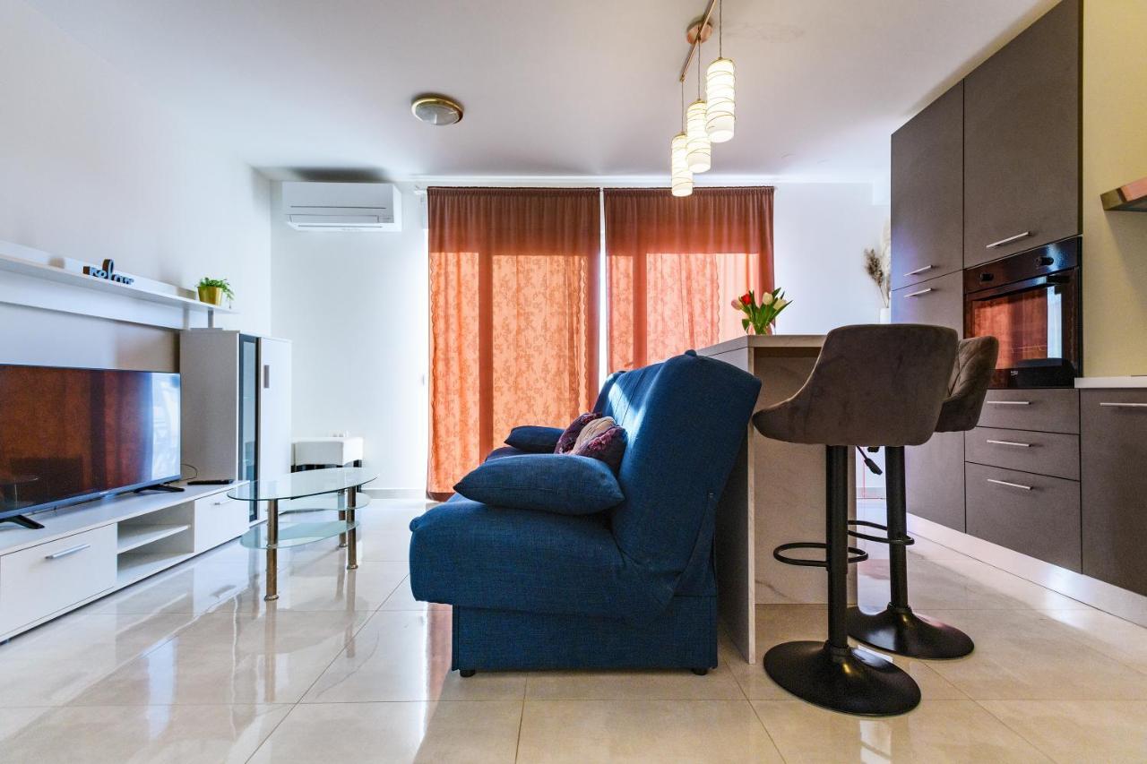 Holiday Apartment Zadar - With Summer Balcony And Parking المظهر الخارجي الصورة