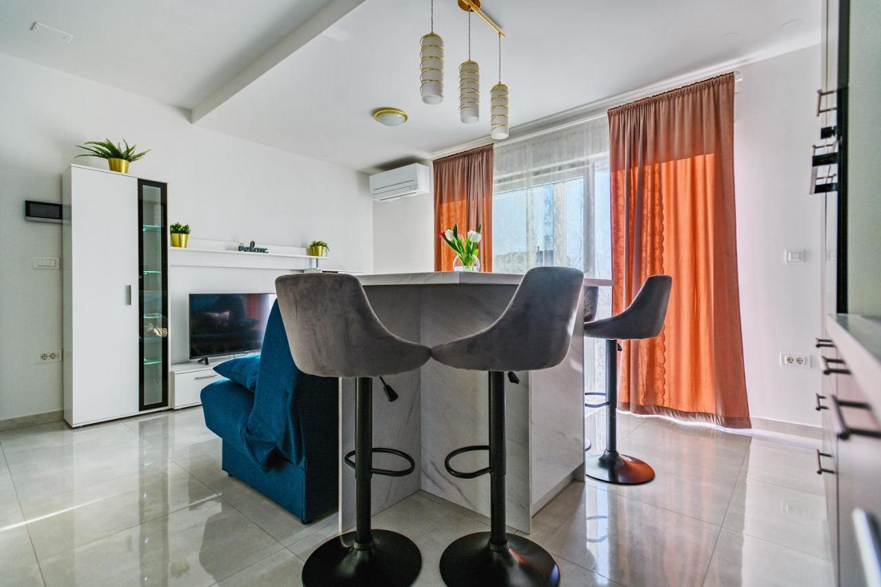 Holiday Apartment Zadar - With Summer Balcony And Parking المظهر الخارجي الصورة
